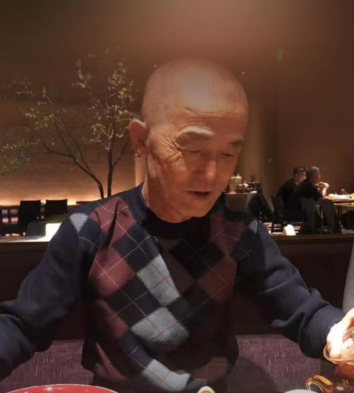 走失者照片 沈阳市急寻：六旬老人走失，患小脑萎...