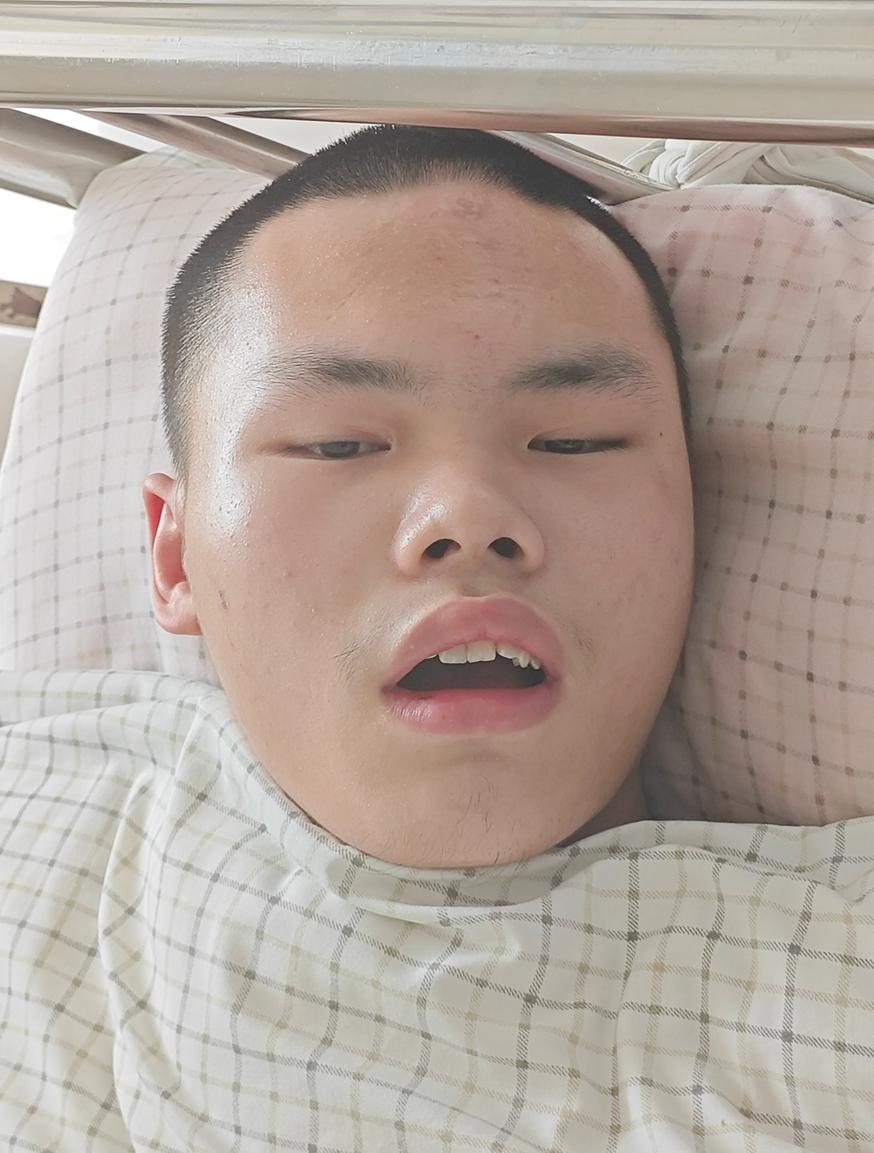 走失者照片 铜陵市寻亲：青年男子被救助多年，疑...