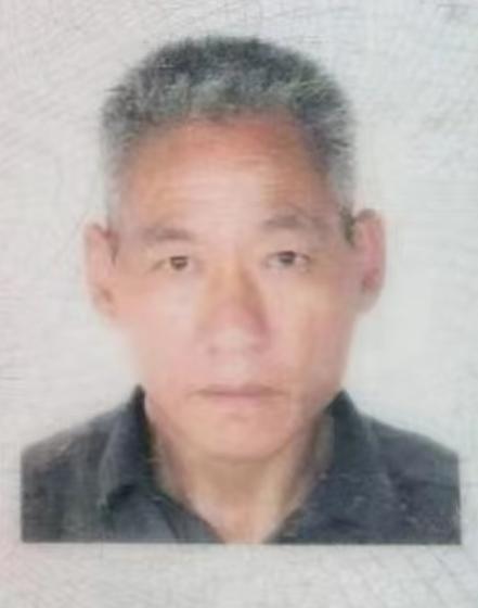 走失者照片 紧急寻人！连云港市六旬老人失联，穿...