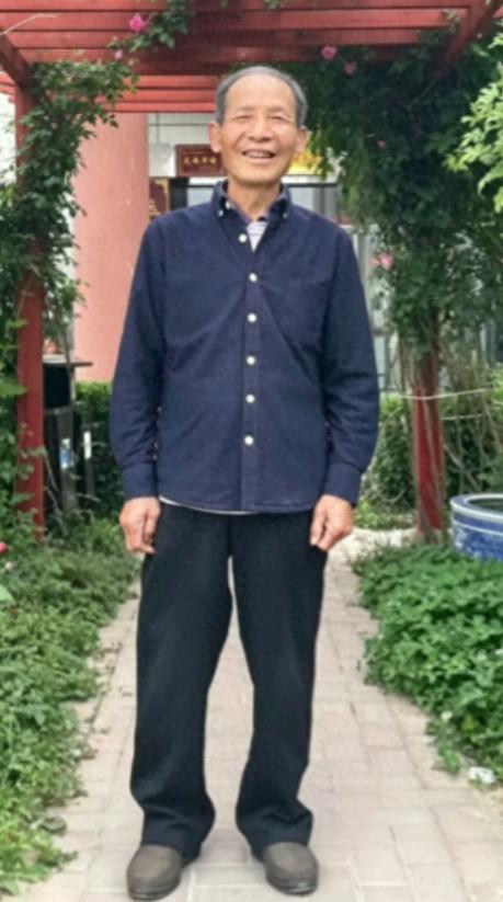 走失者照片 渭南市寻人：六旬老人走失，穿黄色衬...