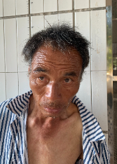 走失者照片 南宁市寻亲：七旬老人被救助，穿迷彩...