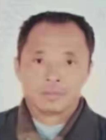 走失者照片 阜阳市急寻：六旬老人走失，高约1米...