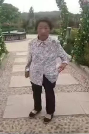 走失者照片 南阳急寻：七旬老太失联，高1米5，...
