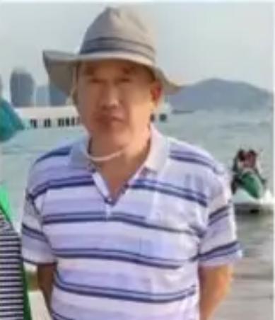 走失者照片 三亚市急寻：六旬老人走失，穿灰白色...
