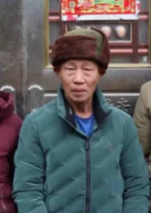 走失者照片 紧急寻人：来宾市七旬老人失联，偏瘦...