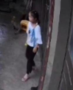 走失者照片 达州急寻：8岁女生失联，高1米2，...