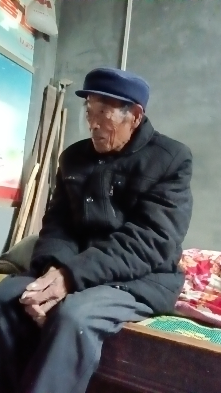 走失者照片 周口寻人：七旬老人走失，戴蓝色帽子...