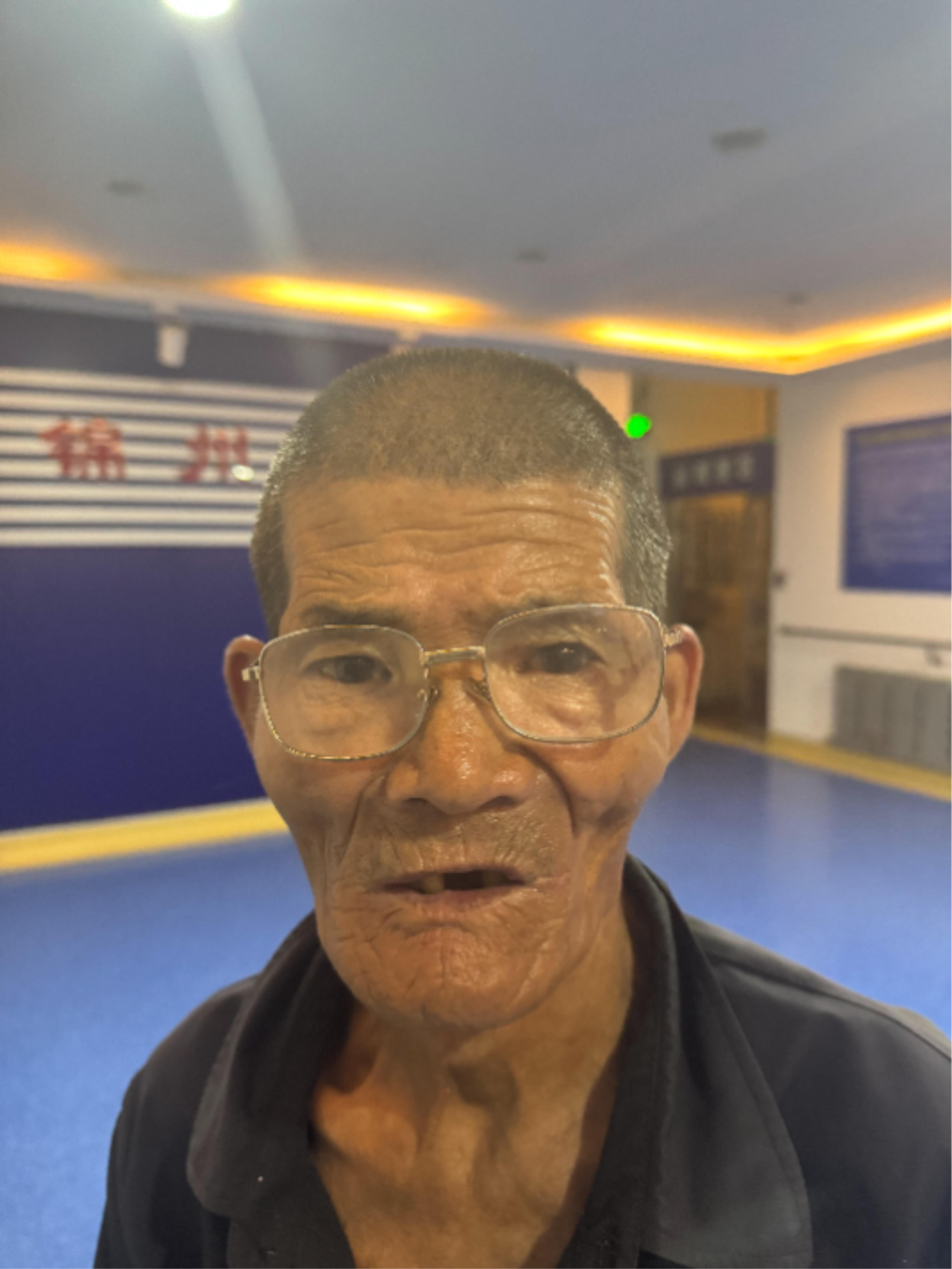 走失者照片 锦州市寻亲：七旬老人被救助，自述叫...