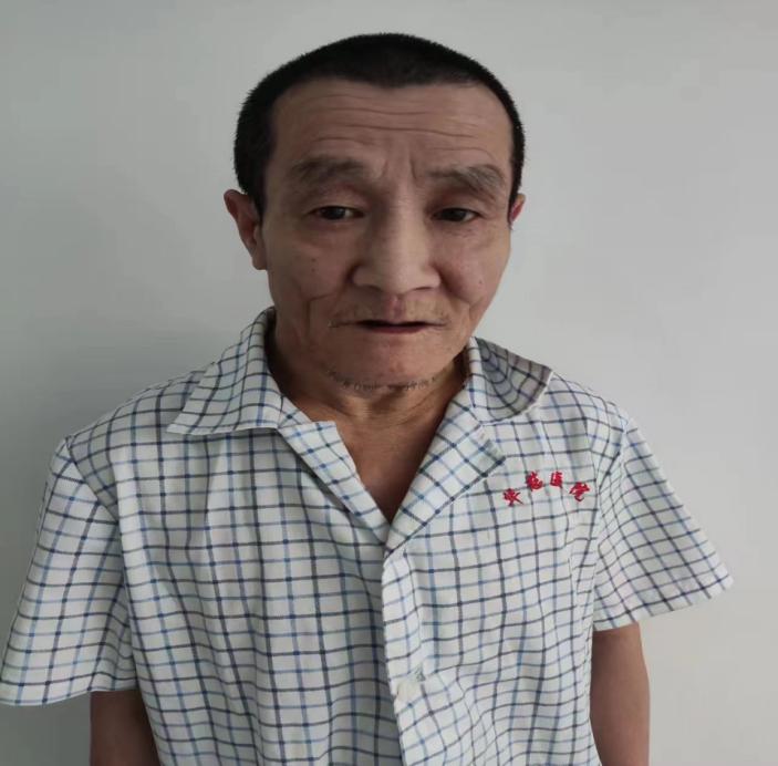 走失者照片 寻亲：六旬老人在青岛被救助，高约1...