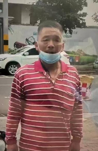 走失者照片 开封寻人！六旬老人失联，穿青色上衣...