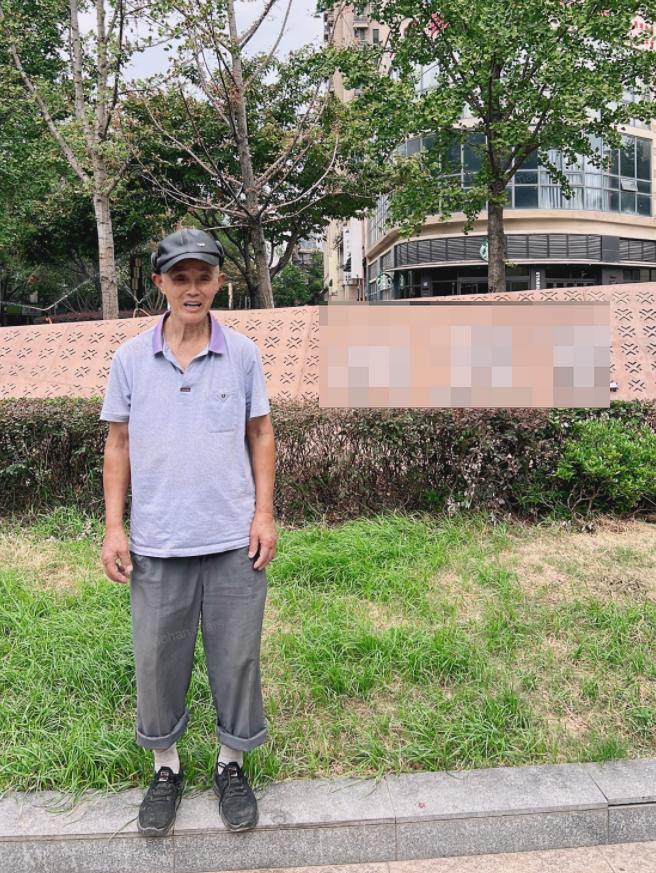 走失者照片 武汉市急寻：八旬老人走失，戴黑色帽...
