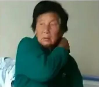走失者照片 淮安市急寻：七旬老太失联，穿黑色碎...