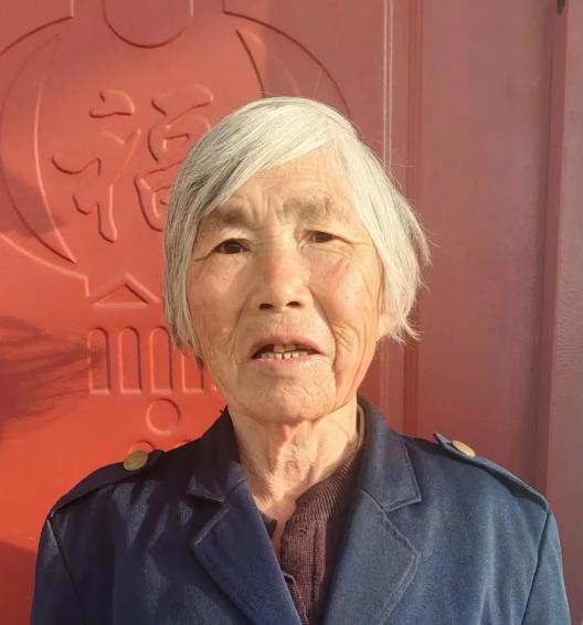 走失者照片 周口急寻：七旬老太走失，患精神障碍...