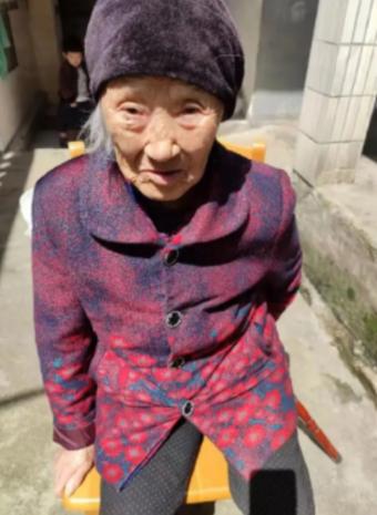 走失者照片 紧急寻人！吉安九旬老太失联，花白头...