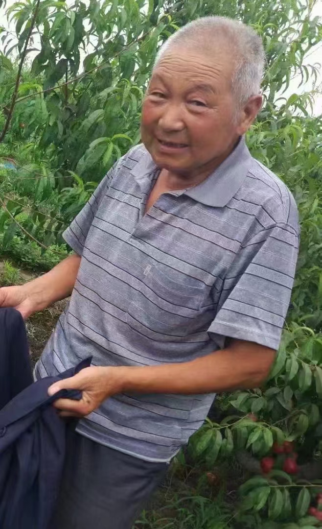 走失者照片 许昌寻人！长葛市八旬老人失联，骑黑...