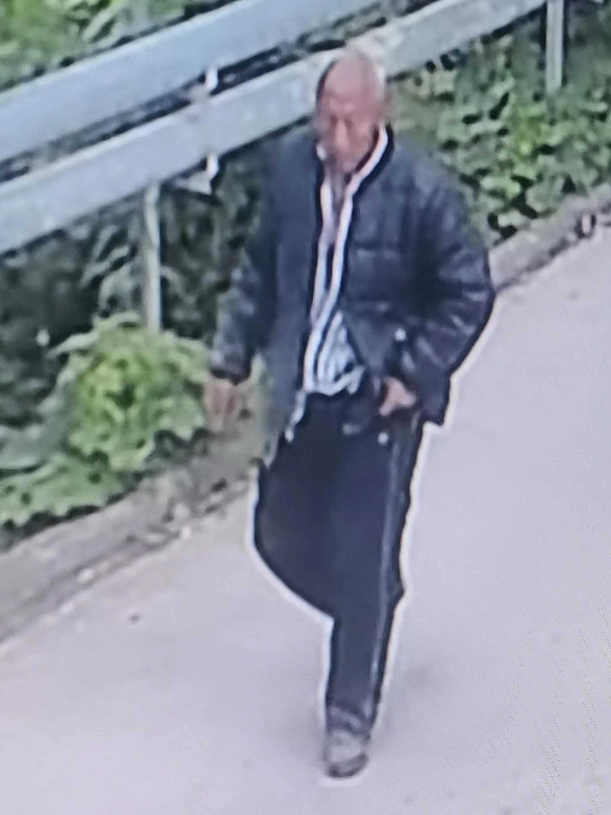 走失者照片 晋城寻人：六旬老人走失数日，携带白...