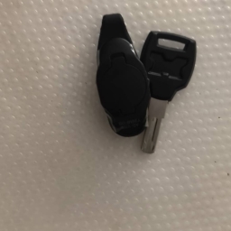 走失者照片 摩托车钥匙