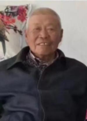 走失者照片 呼和浩特寻人！九旬老人走失，戴黑色...