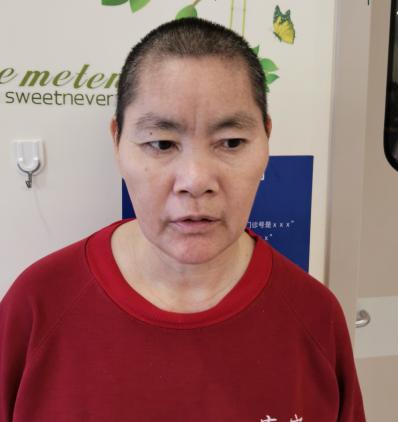走失者照片 深圳市寻亲：五旬女子被救助多年，自...