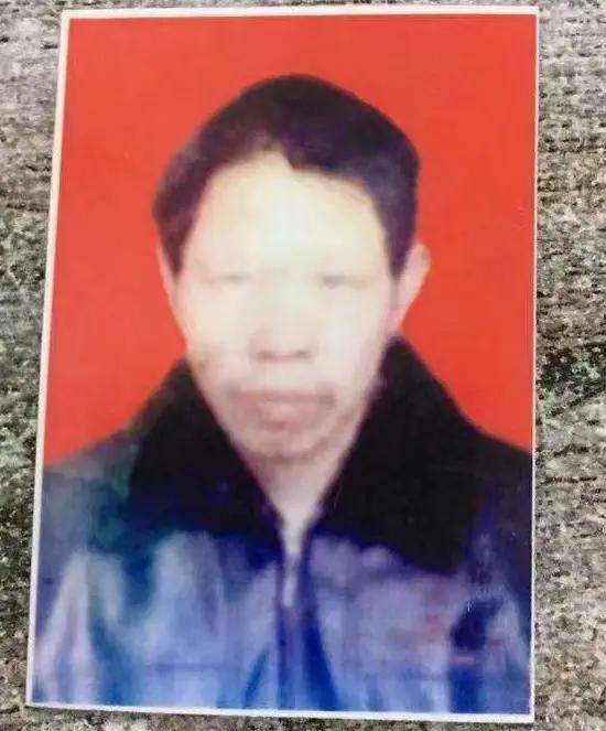 走失者照片 河南济源急寻：六旬老人走失，患智力...