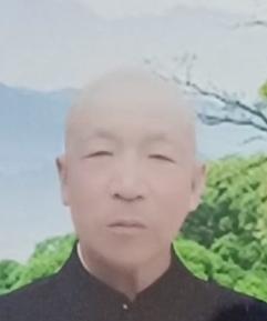 走失者照片 西安市急寻：七旬老人失联，高1米7...