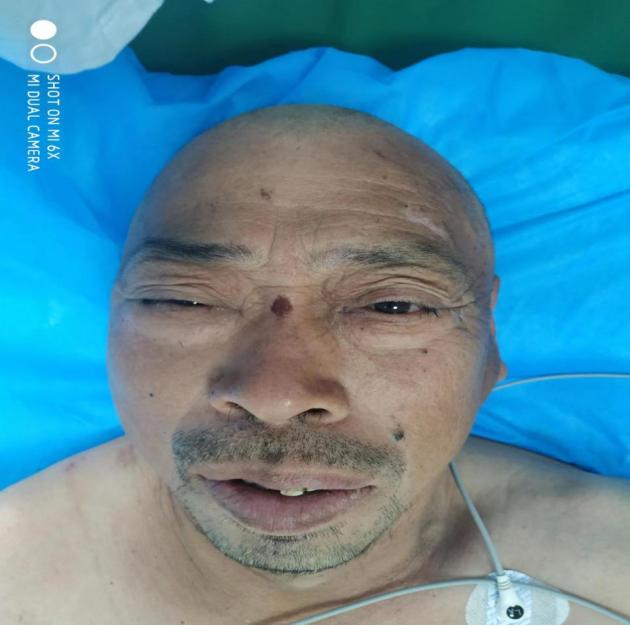 走失者照片 郑州市寻亲：五旬男子被救助，穿红色...