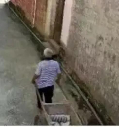 走失者照片 柳州急寻：七旬老人走失，穿白色条纹...