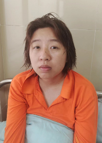 走失者照片 桂林寻亲：青年女子被救助，穿橘黄色...