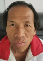 走失者照片 娄底寻亲：中年男子被救助，穿白色上...