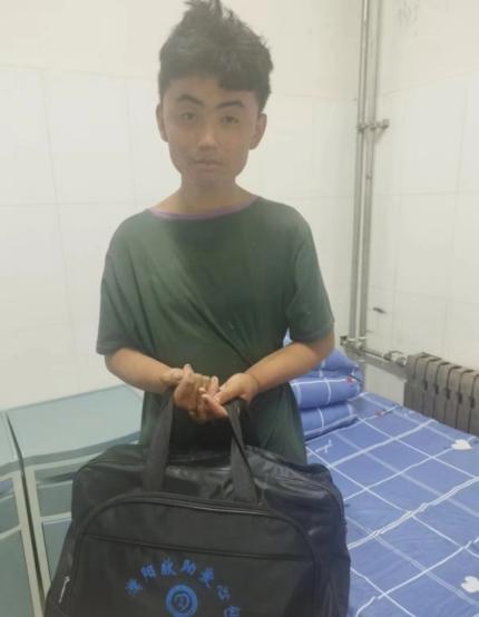 走失者照片 濮阳寻亲：青年男子被救助，自述叫董...