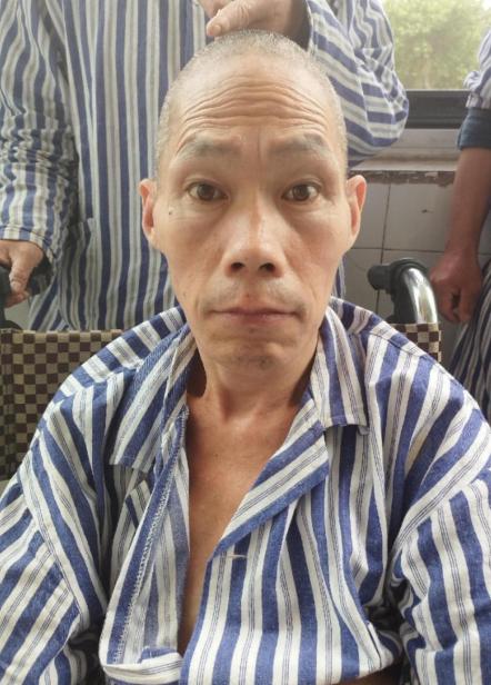 走失者照片 淄博寻亲：中年男子被救助，高1米7...