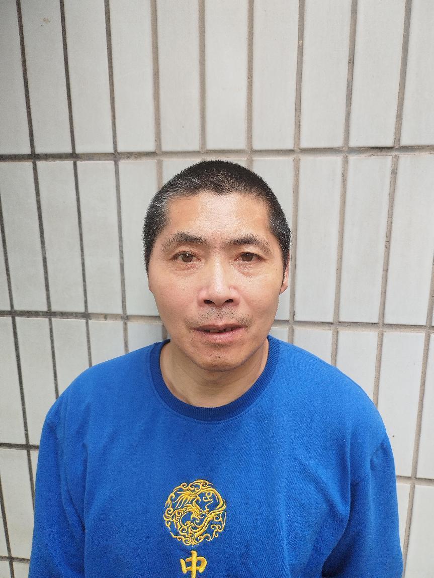 走失者照片 淄博寻亲：中年男子被救助，高1米7...