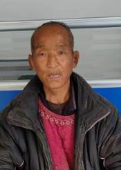走失者照片 周口寻亲：六旬老人被救助，穿黑色棉...
