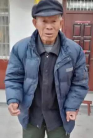 走失者照片 淮北急寻：七旬老人走失，穿黑色长袖...