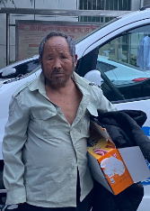 走失者照片 洛阳寻亲：六旬老人被救助，穿军绿色...