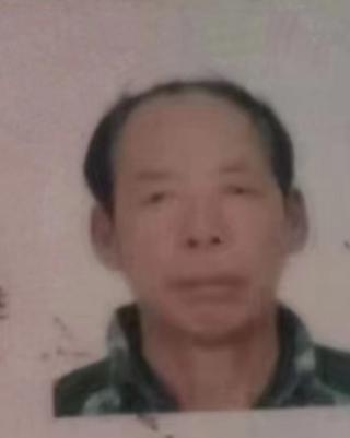 走失者照片 安阳寻人！六旬老人失联，穿灰色短袖...