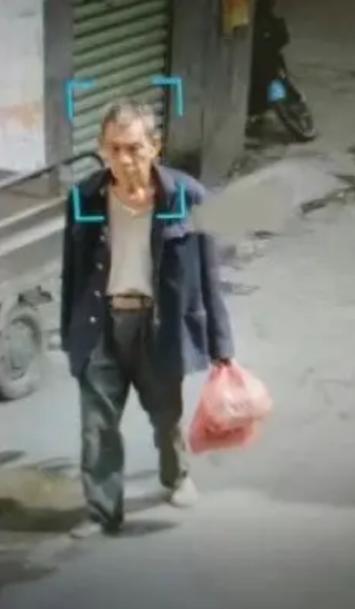 走失者照片 紧急寻人！贵港八旬老人失联，穿藏蓝...