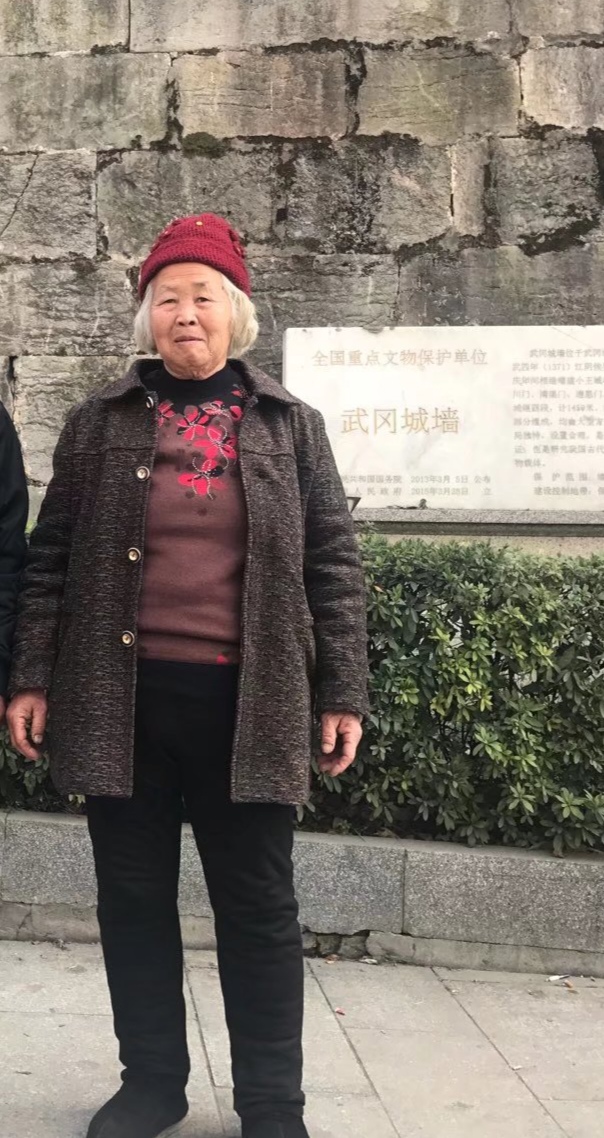 走失者照片 邵阳寻人：武冈市七旬老太患病离家，...