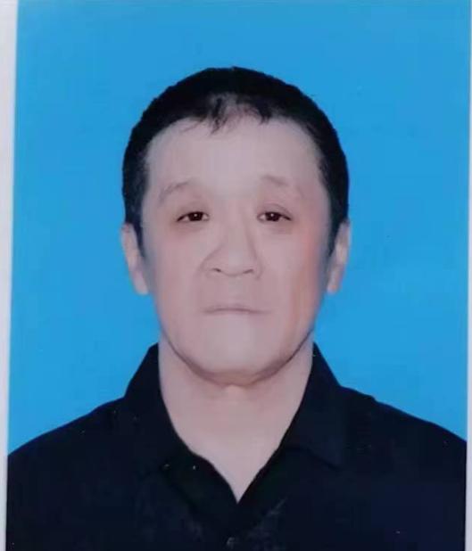 走失者照片 沈阳寻人：六旬老人走失，患小脑萎缩...