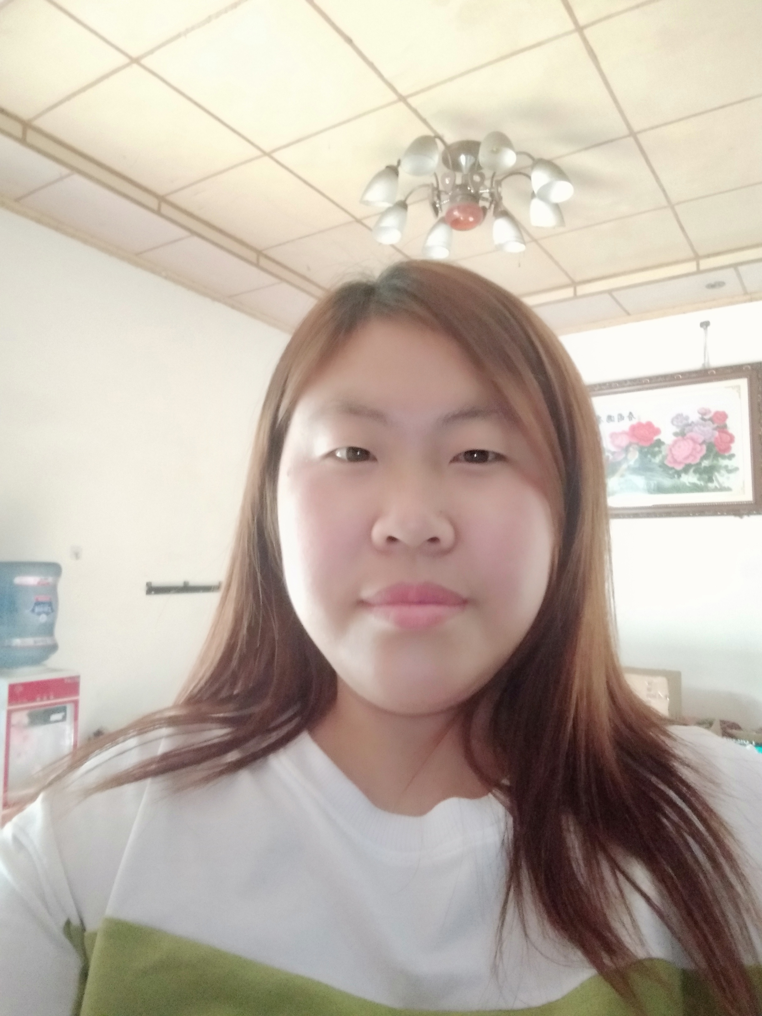走失者照片 成都寻人：崇州市青年女子走失，患智...