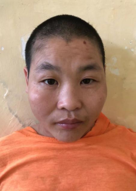 走失者照片 贵港寻亲：青年女子被救助，衣着脏乱...