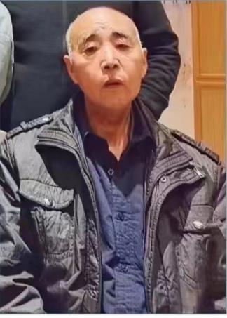 走失者照片 漯河急寻：七旬老人走失，患小脑萎缩...