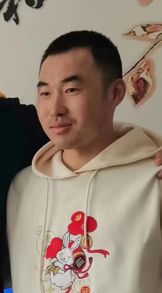 走失者照片 佳木斯寻人：青年男子走失数日，患精...