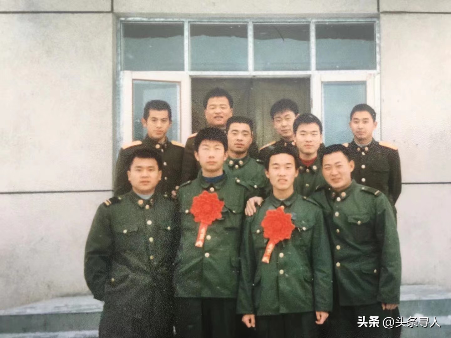 走失者照片 寻四川巴中籍战友刘振东:你的照相机...