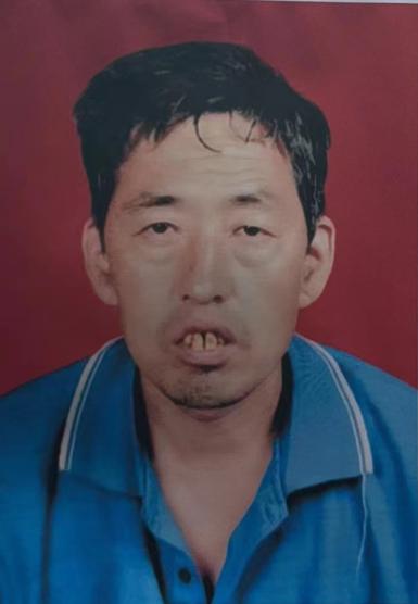 走失者照片 洛阳急寻！五旬男子走失，患智力障碍...