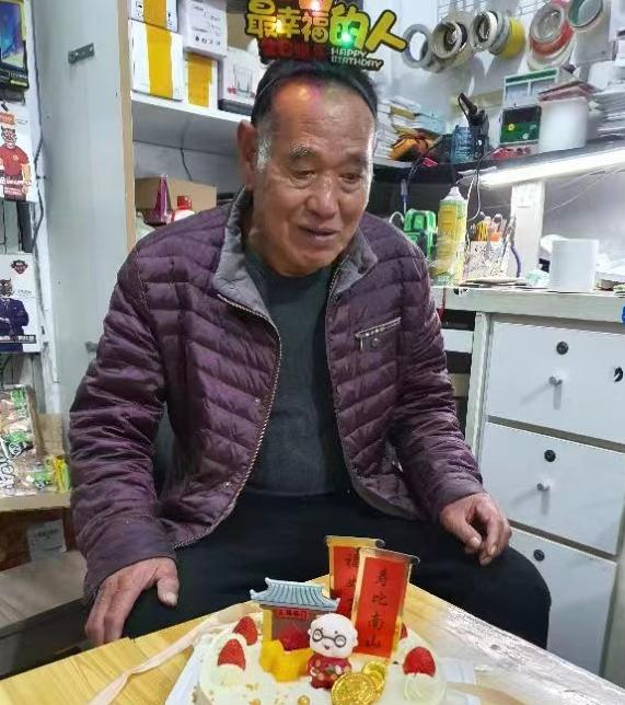 走失者照片 保定定州急寻：六旬老人走失，穿黑色...