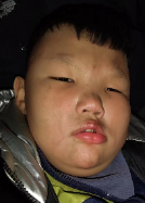 走失者照片 急寻父母：郑州10岁男孩被救助，穿...