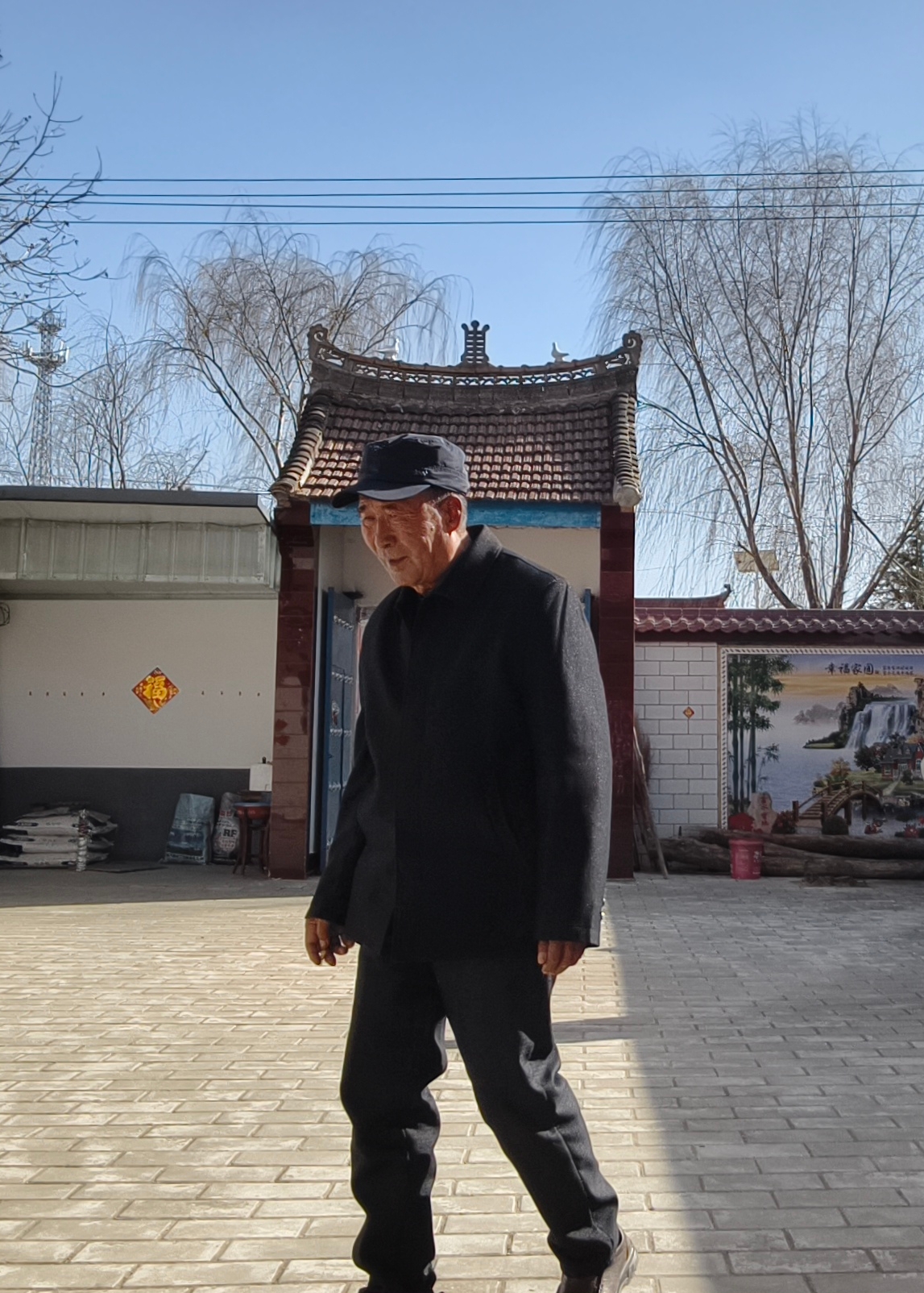 走失者照片 庆阳市寻人：六旬老人走失，患小脑萎...