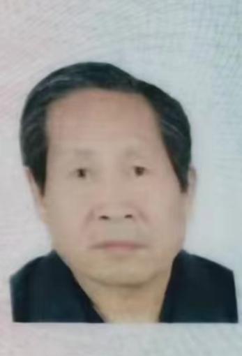 走失者照片 洛阳急寻！七旬老人失联，穿灰色衬衣...