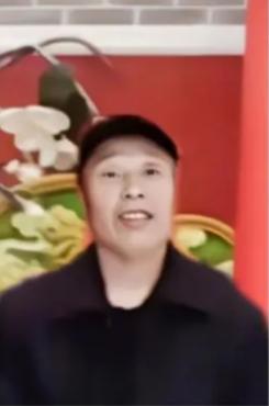 走失者照片 周口寻人：七旬老人失联，骑粉色自行...